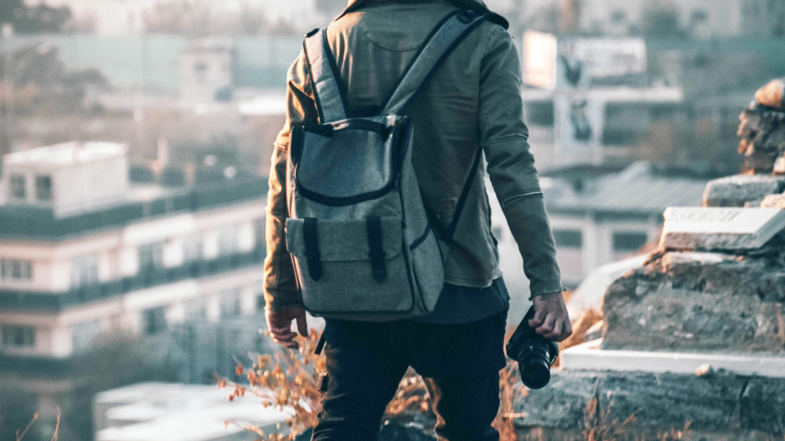 Best Camera Bags 2023: Reviews and Buying Guide