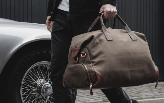 Best Stylish Messenger Bags 2023: A Review and Buying Guide